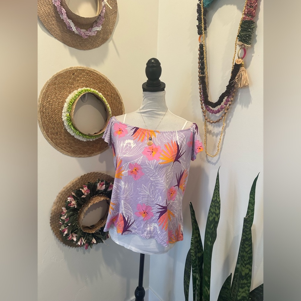 Fighting Eel Off Shoulder Top
